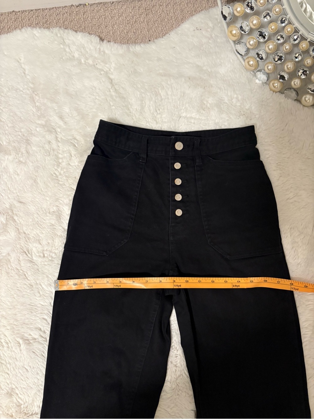 Aritzia Wilfred Free High-Rise Utility Straight Leg Jeans/Pant- Black / Size 4 - Picture 6 of 10